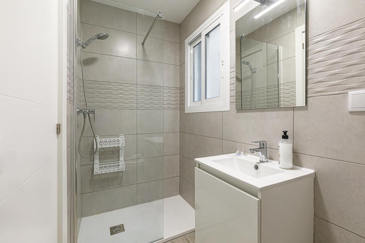 Luminoso Y Acogedor Apartamento Con Ac Alicante Bagian luar foto