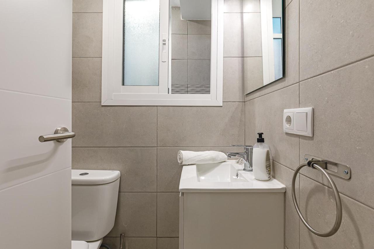 Luminoso Y Acogedor Apartamento Con Ac Alicante Bagian luar foto